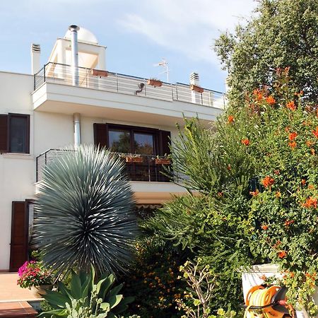 B&B Villa Il Sughero Monopoli Εξωτερικό φωτογραφία