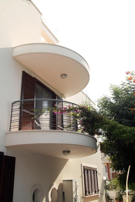 B&B Villa Il Sughero Monopoli Εξωτερικό φωτογραφία