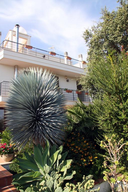 B&B Villa Il Sughero Monopoli Εξωτερικό φωτογραφία